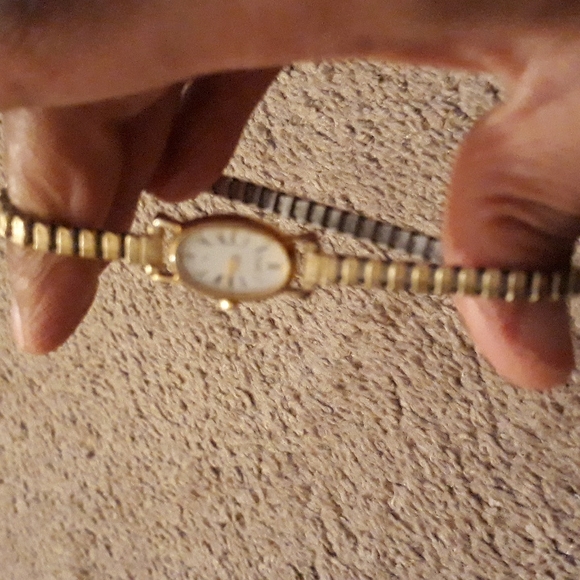 WATCHES..TIMEPIECE COLLECTORS..9 Watches total..ASSORTED BRANDS/ STYLES.. - Picture 16 of 16